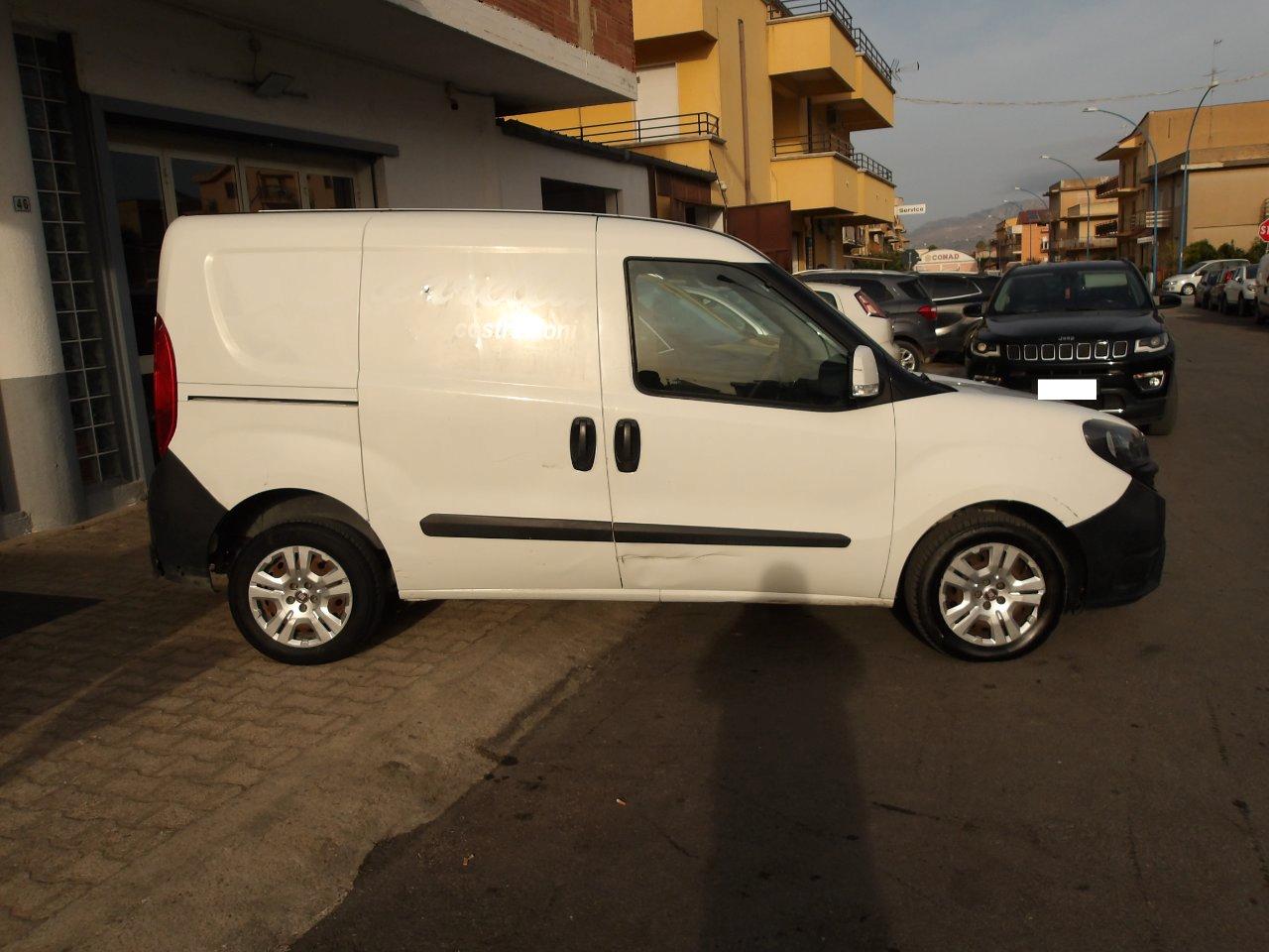 FIAT DOBLO' Cargo 1.6 mjt 16v SX 105cv 3p.ti E6