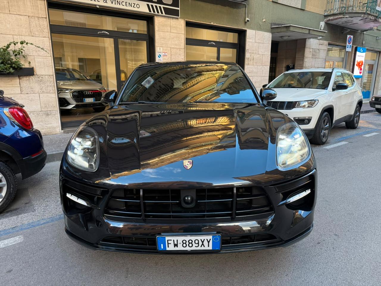 Porsche Macan 2.0 T 245cv no superbollo