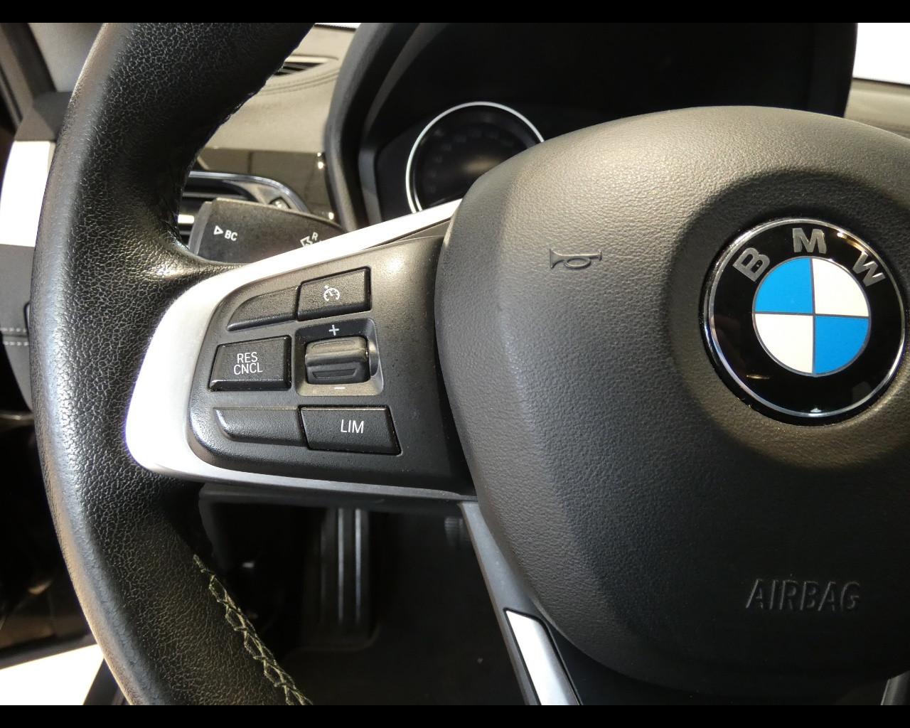 BMW X2 (F39) - X2 sDrive18d Business-X