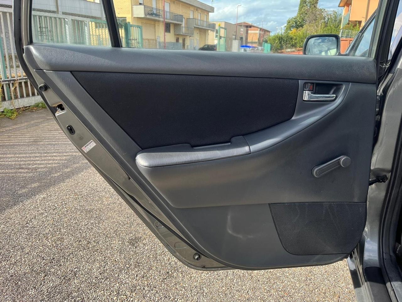 Toyota Corolla 1.4 D-4D M-MT. Cambio automatico