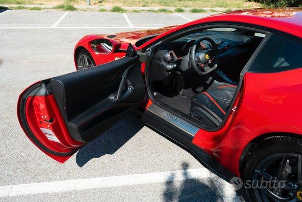 Ferrari 812 Superfast 800 cv 25.000 km UNICOPRO -