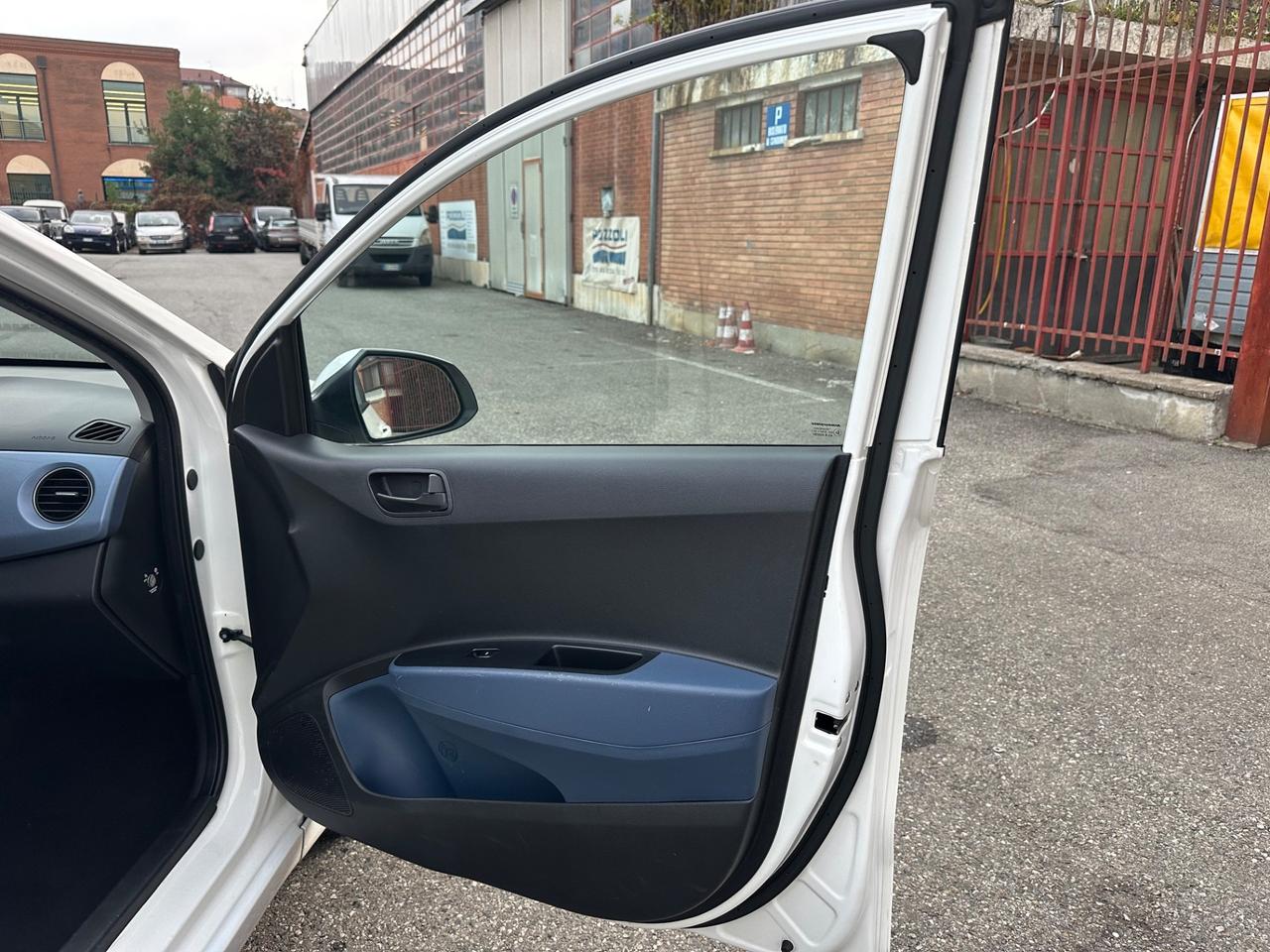 Hyundai i10 1.0 gpl fino 2034 euro 5