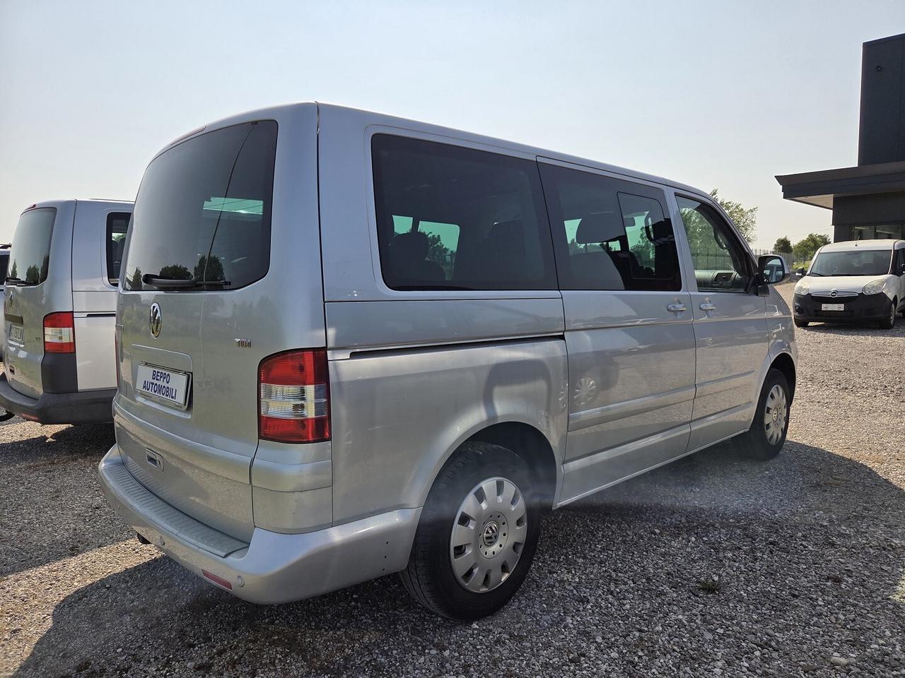 VOLKSWAGEN T5 MULTIVAN HIGLINE 130CV