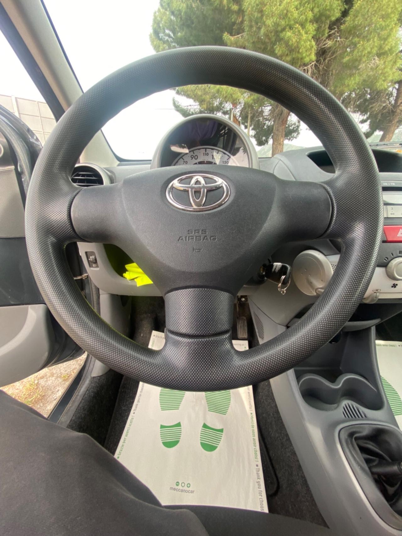 Toyota Aygo 1.0 12V VVT-i 3 porte