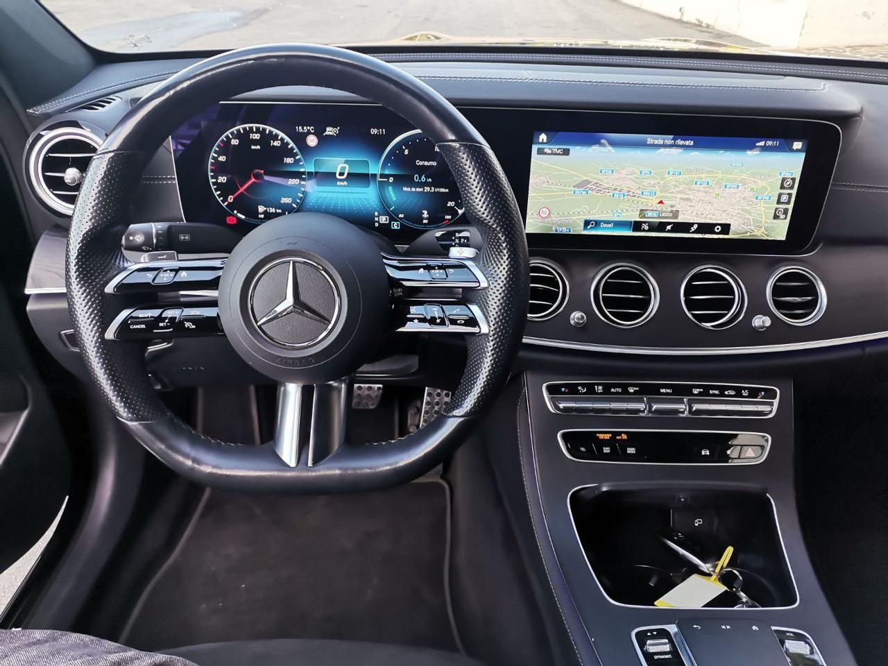 Mercedes-Benz E 220 d Auto Premium Plus