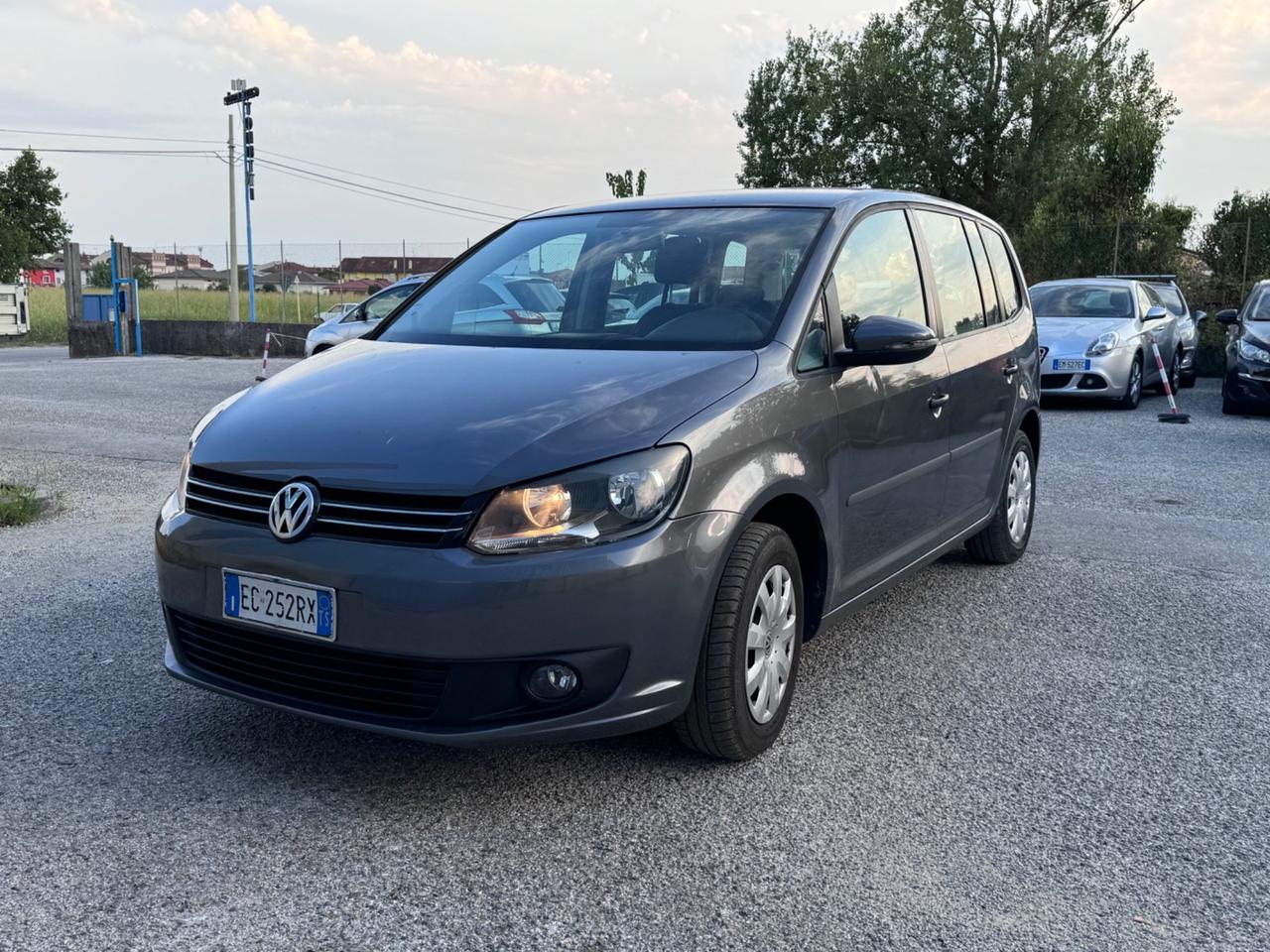 Volkswagen Touran 1.4 TSI Highline 7 POSTI