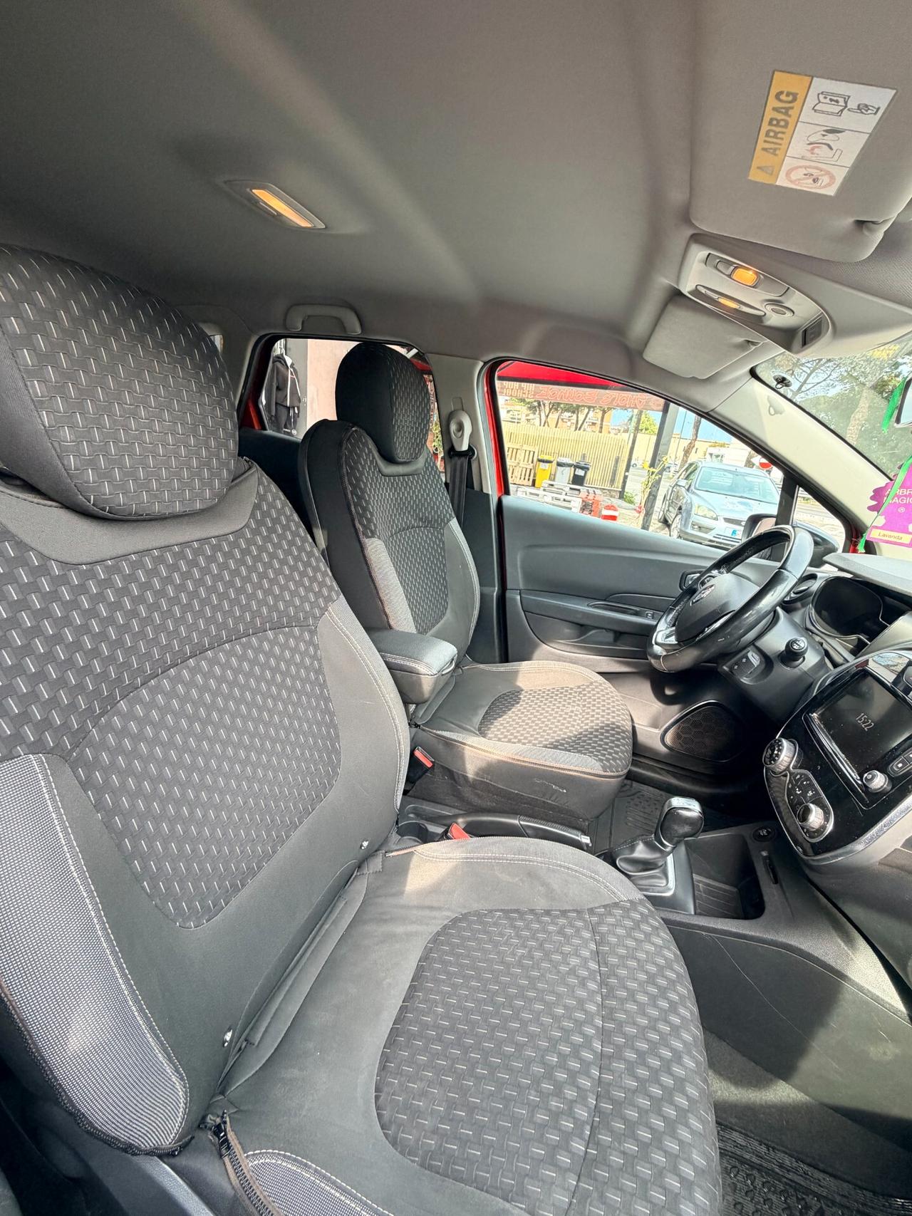 Renault Captur dCi 8V 90 CV EDC Start&Stop Energy Intens