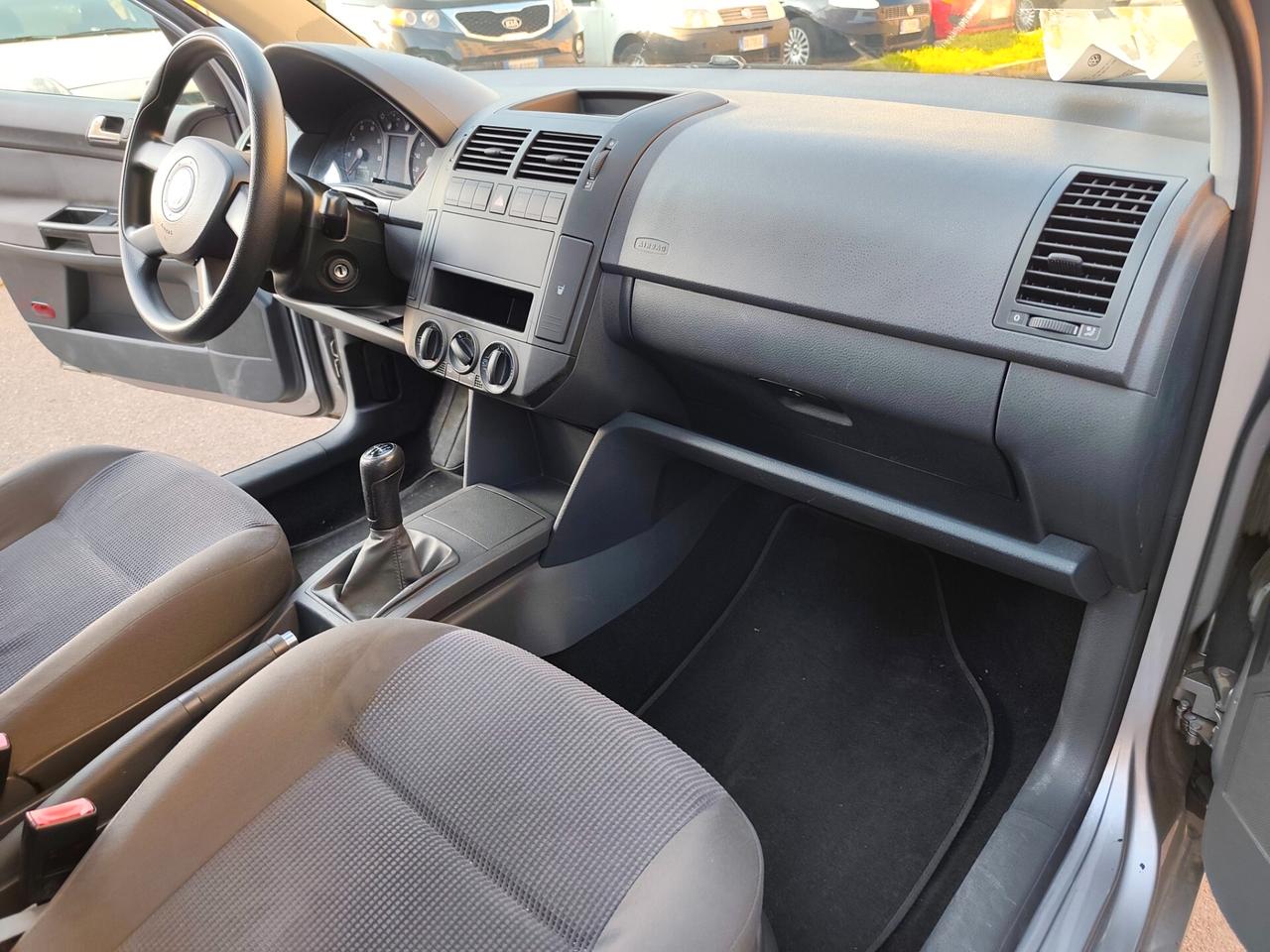 Volkswagen Polo 1.2 Benz 5 porte euro 4 38 Milà km