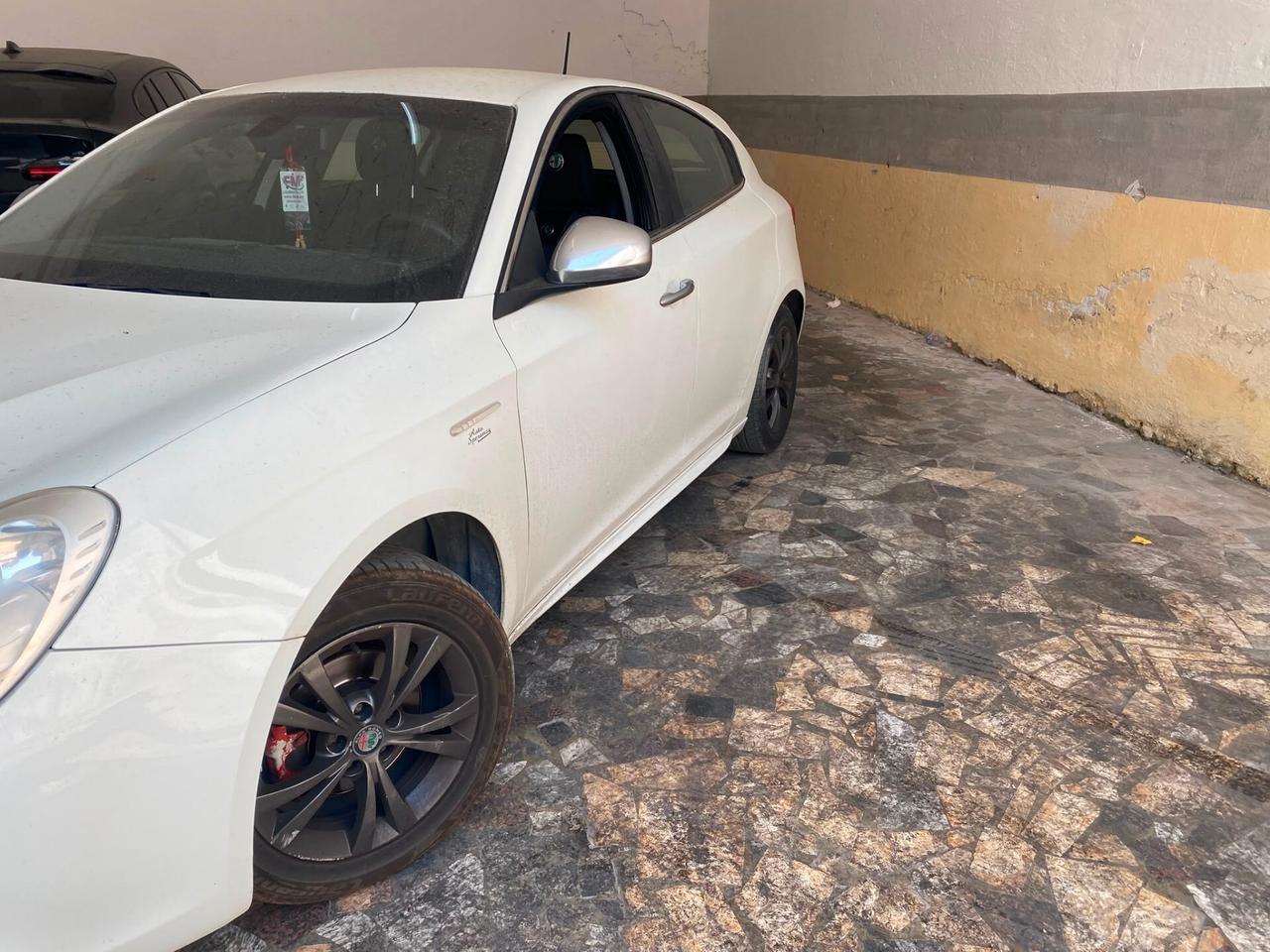 Alfa Romeo Giulietta 1.4cc gpl(PRIVATO)-2011