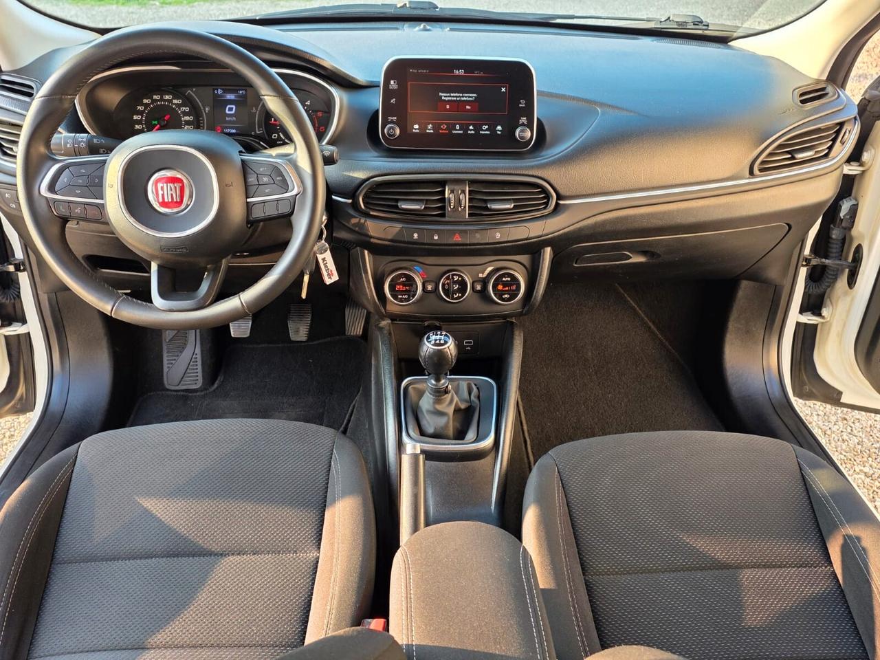 Fiat Tipo 1.6 Mjt 4 porte Lounge