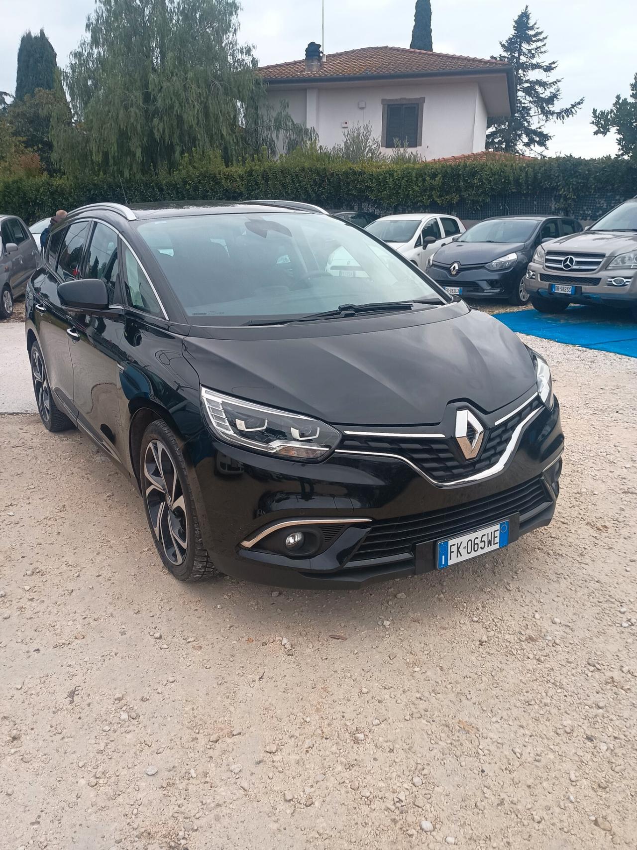 Renault Grand Scenic dCi 8V 110 CV Energy Bose