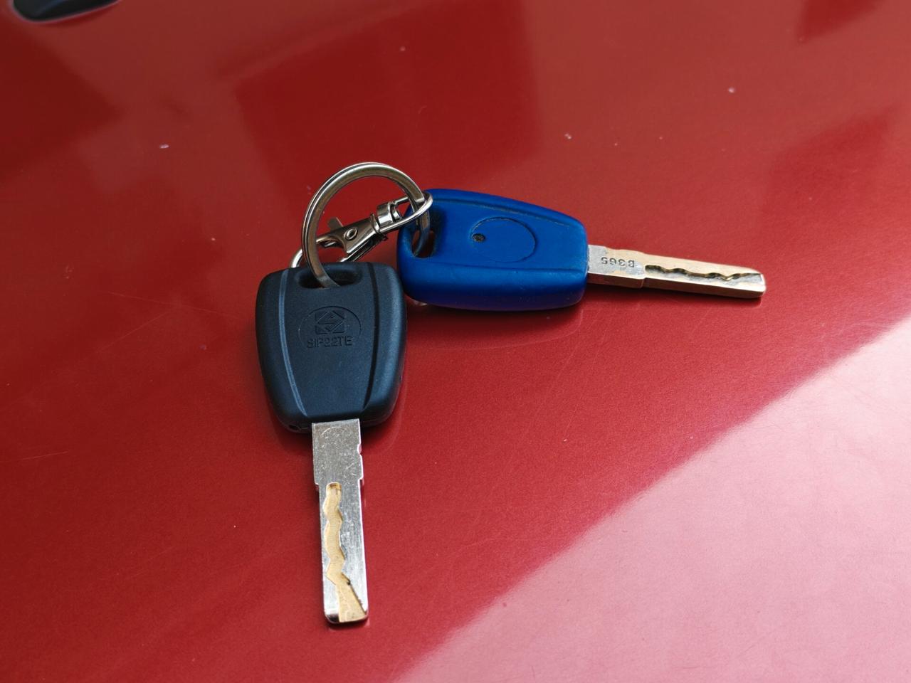 Fiat Punto 1.2 BENZINA 60cv / 110.000km / Neop.