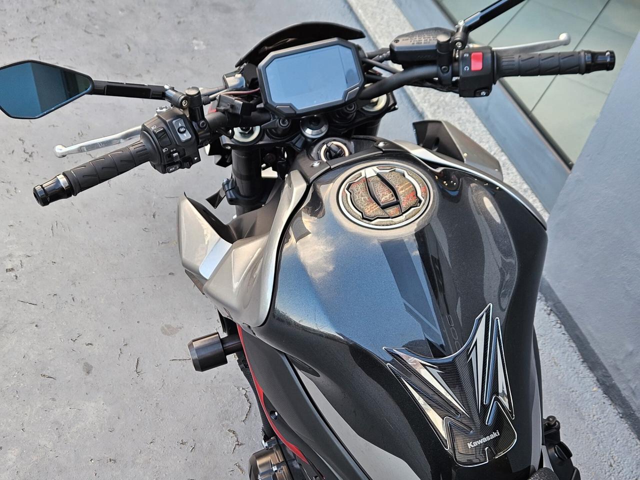 Kawasaki Z 900 - 2023
