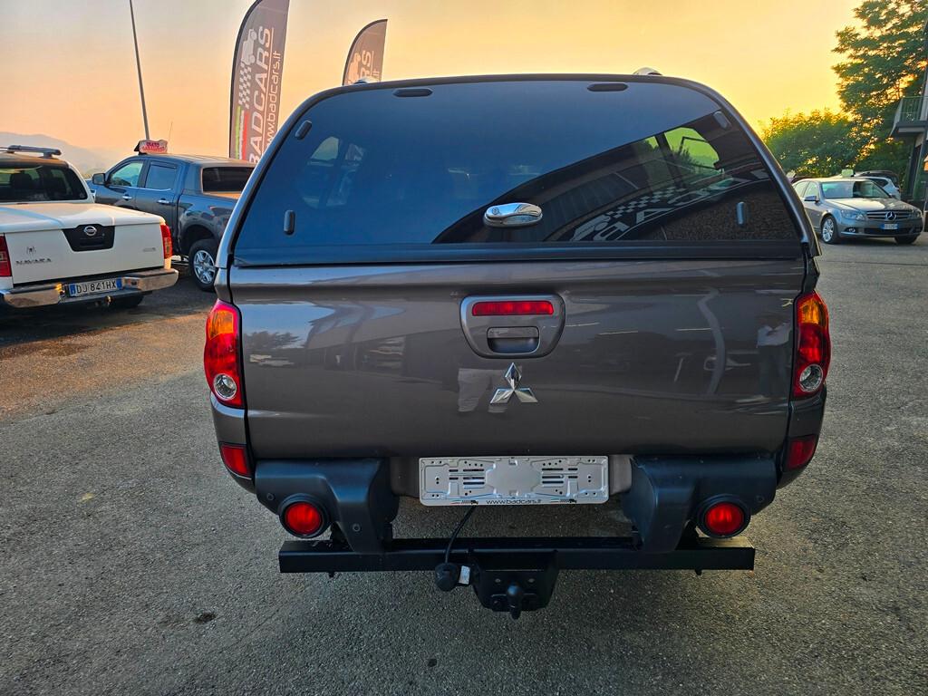 Mitsubishi L200 2.5 DI-D 178 CV INTENSE PLUS