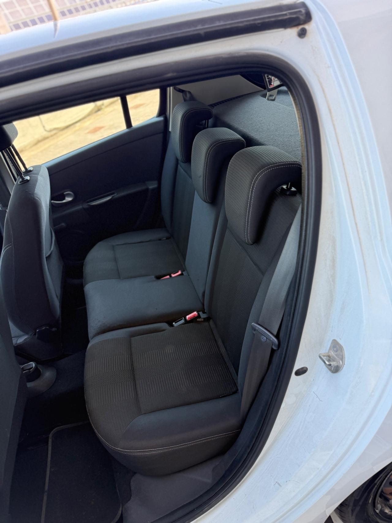 Renault Clio 1.2 16V 5 porte GPL Dynamique