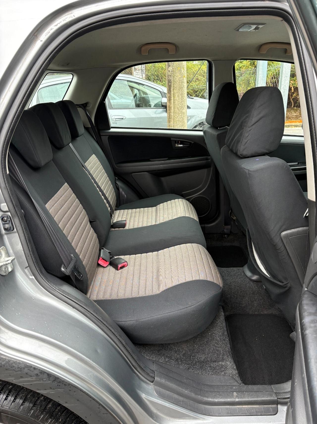 Fiat Sedici 4x4 1.9 MJT Dynamic