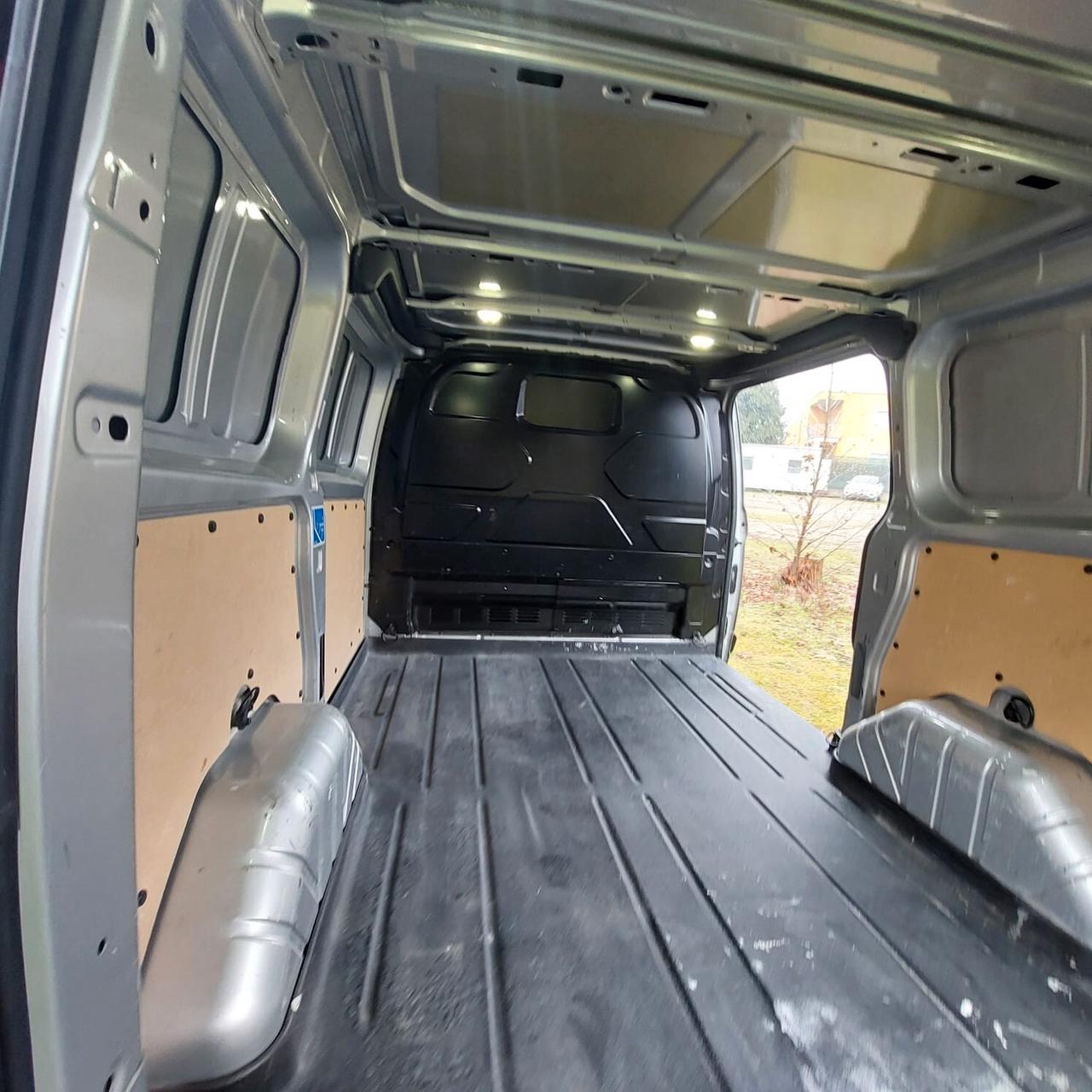 Ford Transit Custom 270 2.2 TDCi 155CV PC Furgone Trend