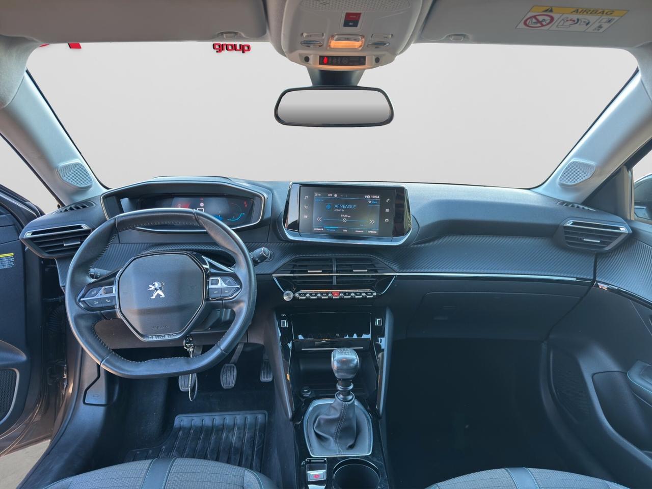 Peugeot 208 PureTech 100 ALLURE PACK-KEYLESS(CARPLAY
