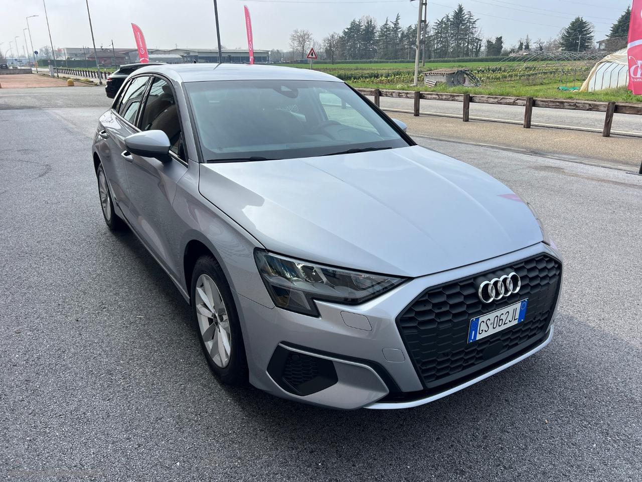 AUDI A3 SPB 30 TDI S tronic Business SOLO KM.11000 PARI AL NUOVO