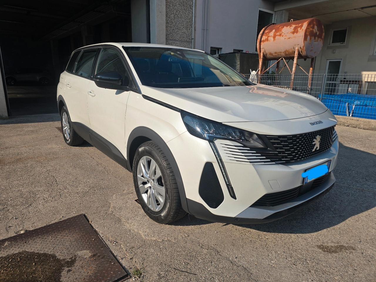 Peugeot 5008 BlueHDi 130 S&S EAT8 Active Pack