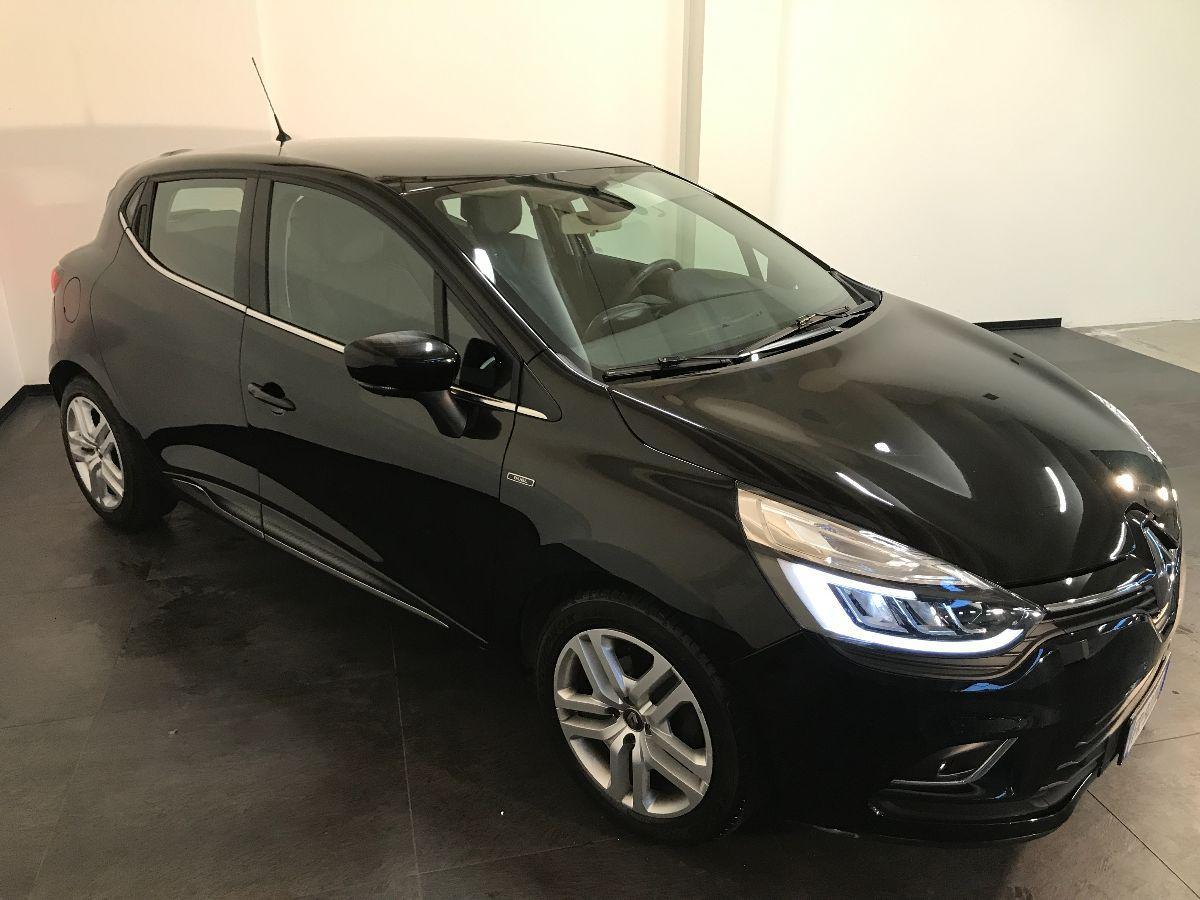 RENAULT Clio 1.2 75 CV 5p. Duel