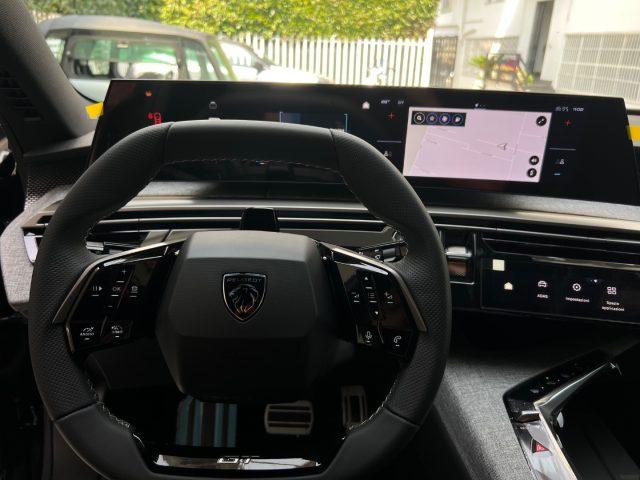 PEUGEOT 3008 Hybrid 145 e-DCS6 GT da?379,00 mensili