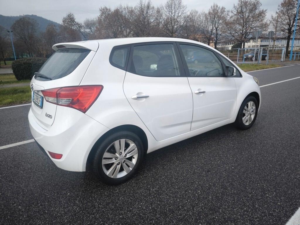 HYUNDAI IX20 1,4 BENZINA-KM 90000-OK NEOPAT.