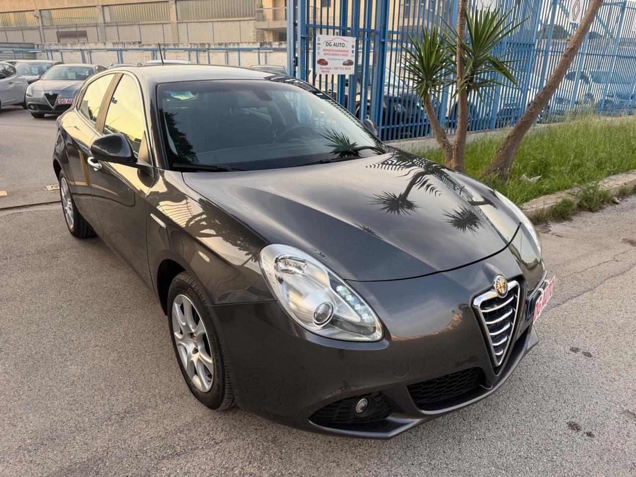 Alfa Romeo Giulietta 1.6 JTDm-2 105 CV 2012