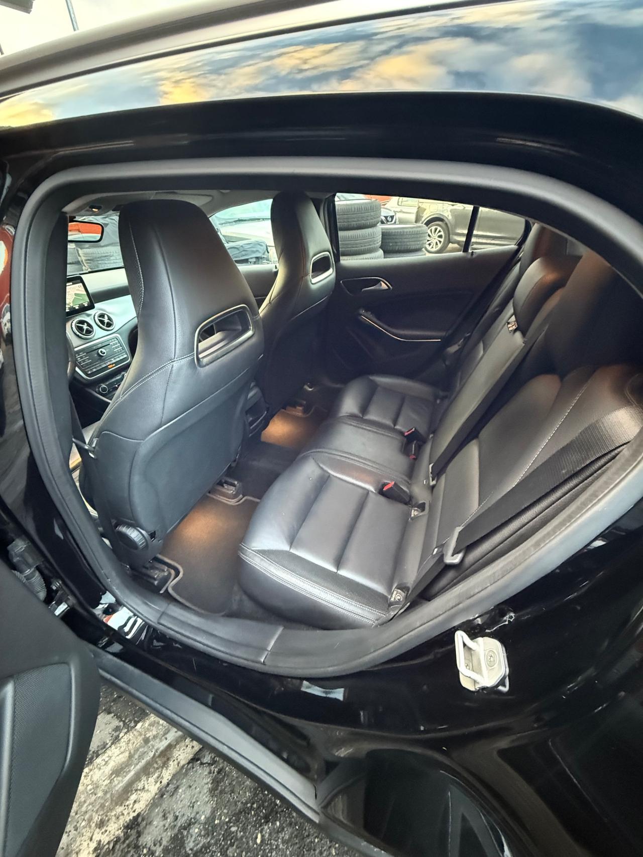 GLA 200 CDI 4matic-Automatic Sport-rate-unipro-permute