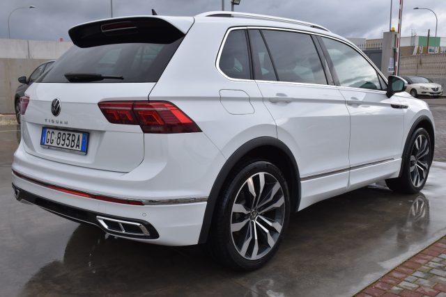 VOLKSWAGEN Tiguan 2.0 TDI 150 CV SCR DSG R-Line *Led, Luci ambiente*