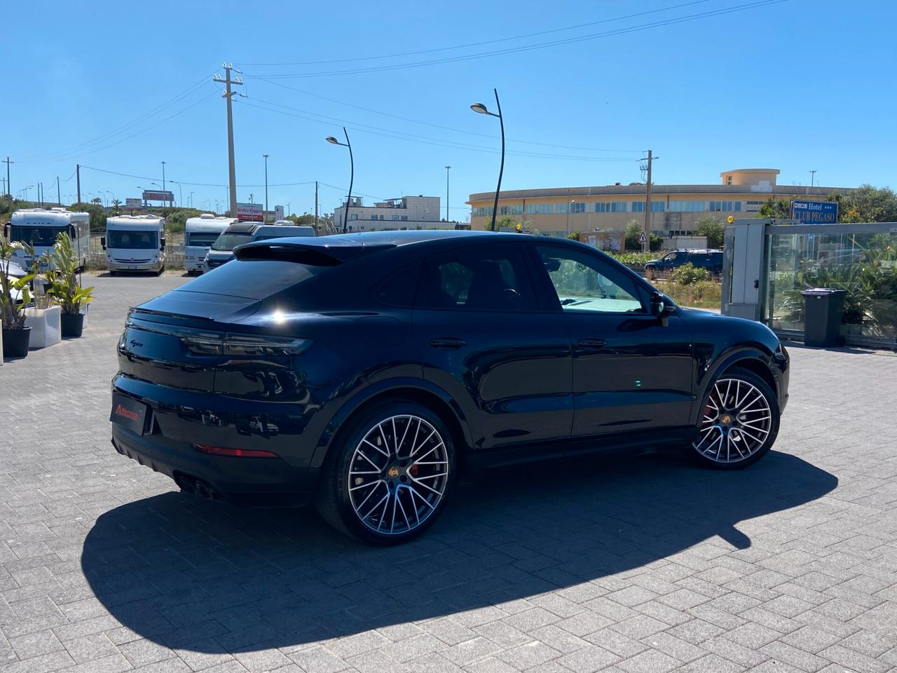 Porsche Cayenne Coupe 3.0 e-hybrid tiptronic