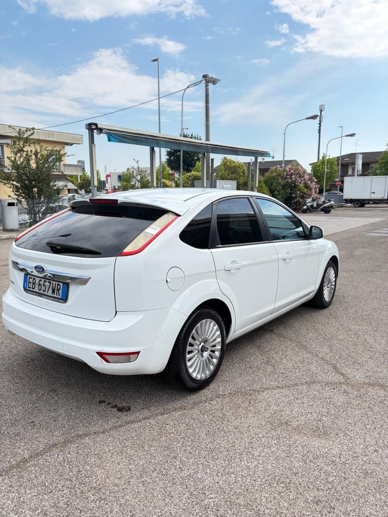 Ford Focus 2.0 (145CV) 5p. Benzina- Metano