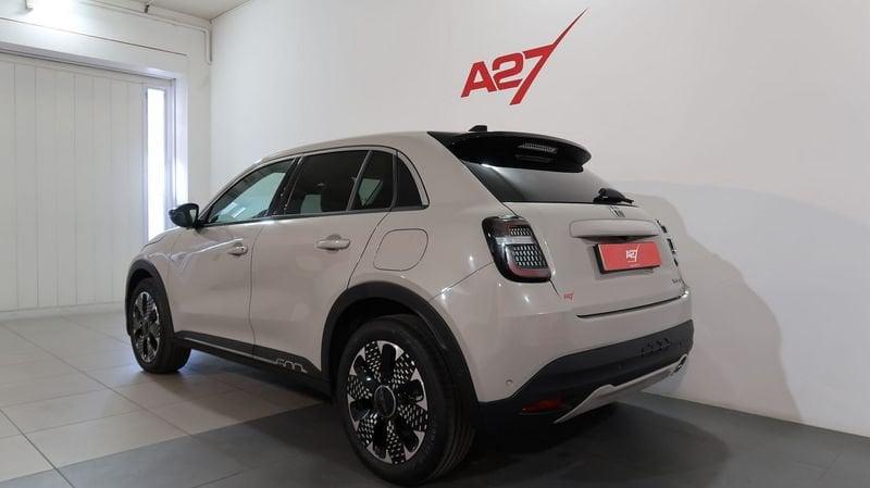 FIAT 600 1.2 Hybrid 100cv La Prima
