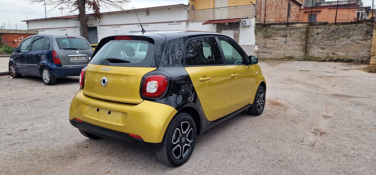 Smart ForFour 70 1.0 Prime