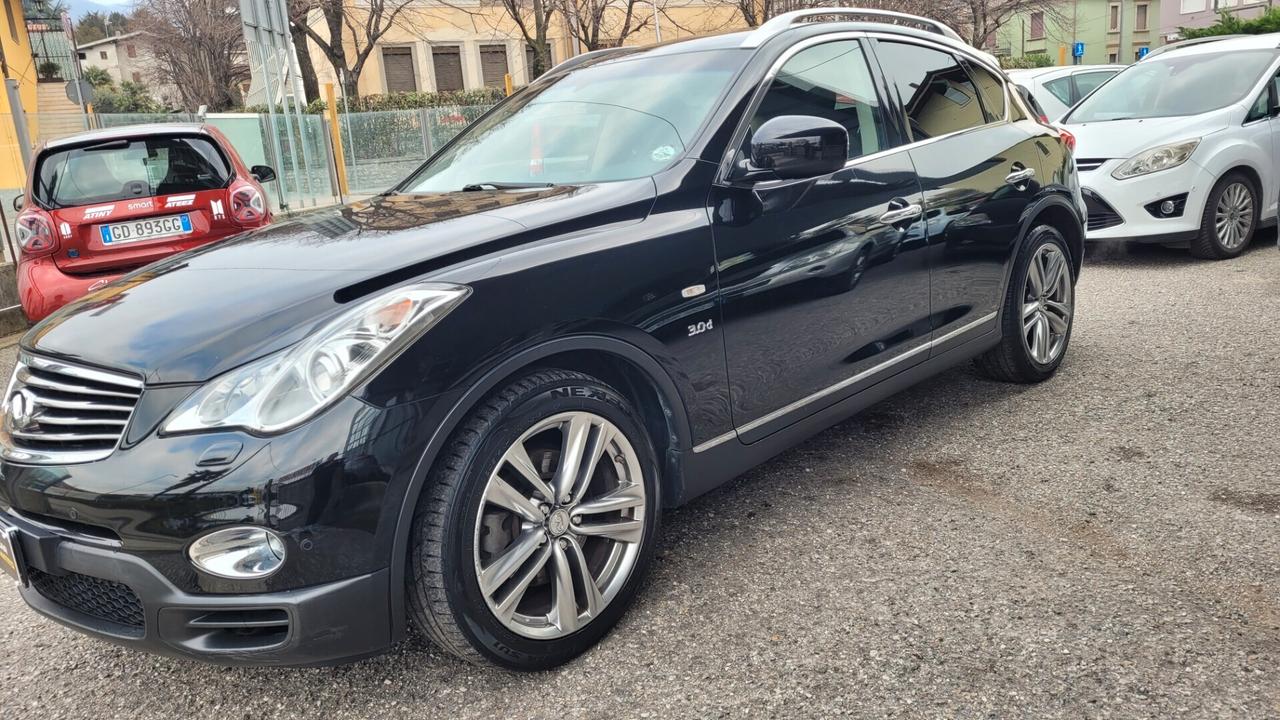 Infiniti QX50 3.0 diesel GT Premium