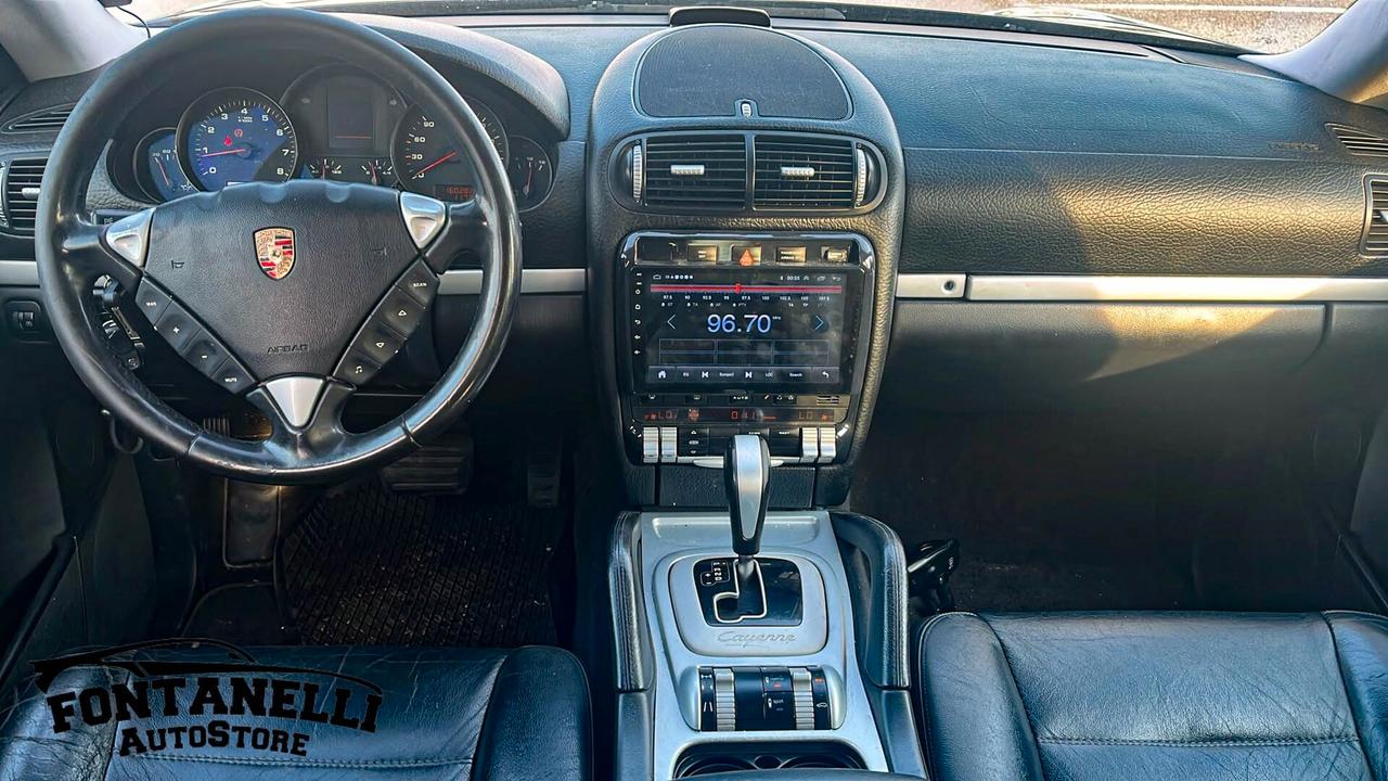 Porsche Cayenne 3.2 V6 cat