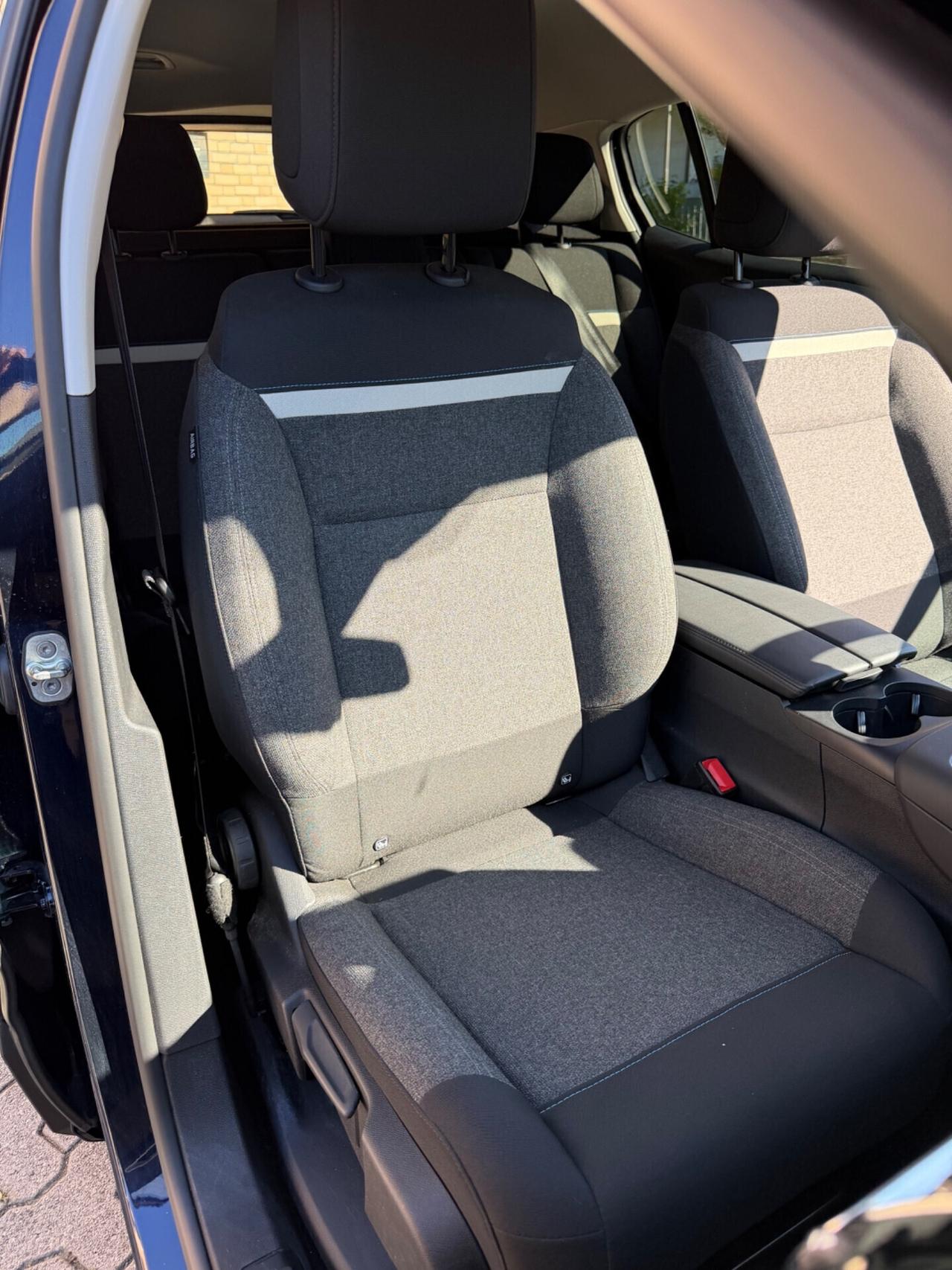 Citroen C5 Aircross Hybrid 145 e-DCS6 Plus