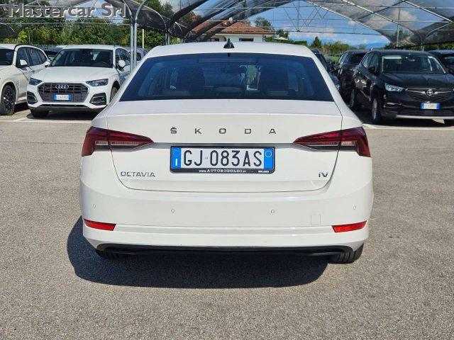 SKODA Octavia Octavia Berlina 1.4 tsi 204CV phev Executive dsg -