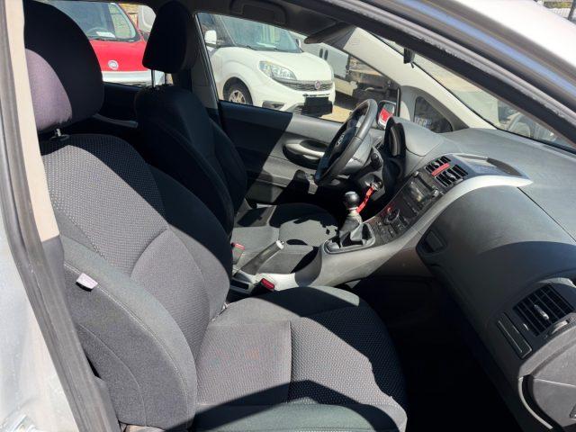 TOYOTA Auris 1.4 D-4D 5 porte