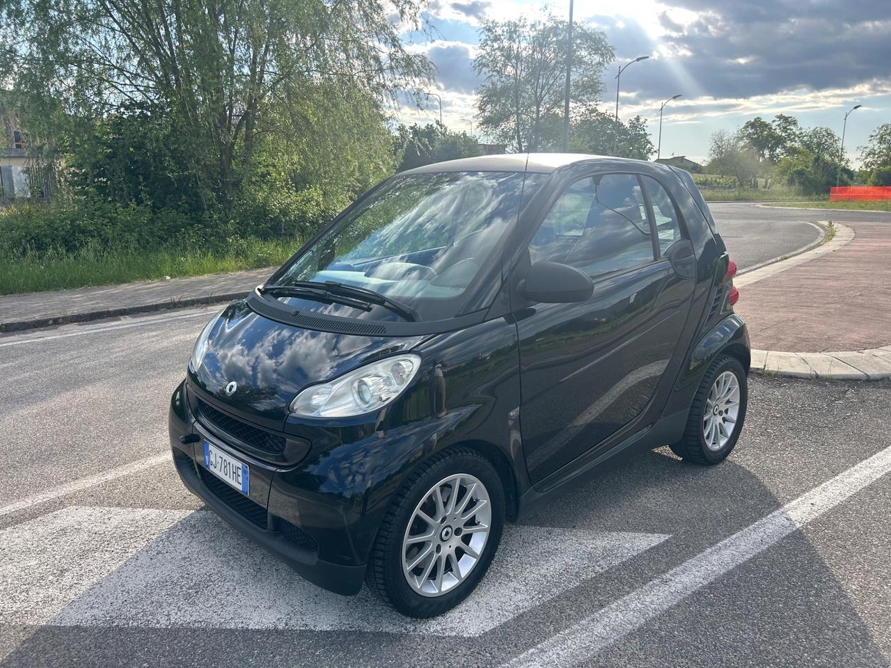 Smart ForTwo 1000 52 kW MHD coupé pure *OCCASIONE*