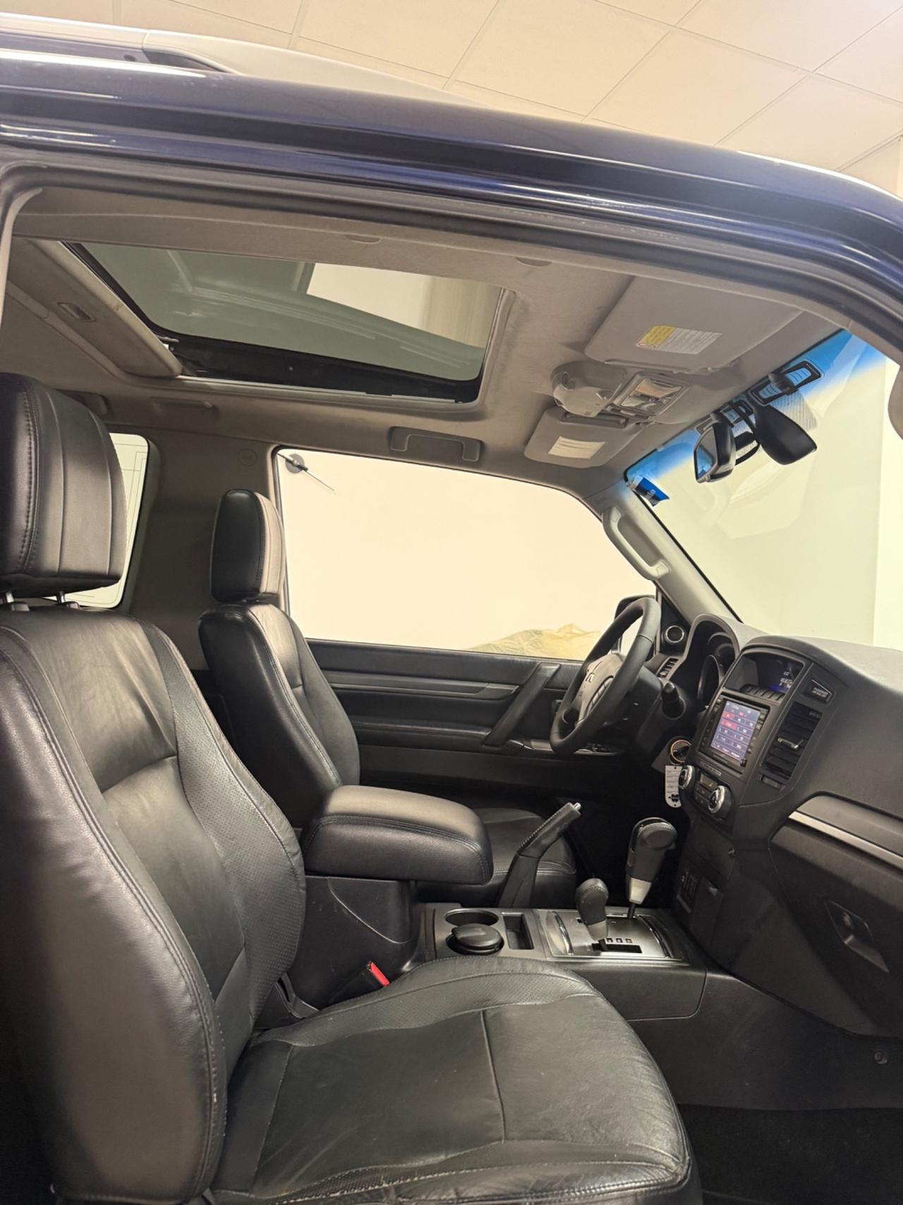 Mitsubishi Pajero 3.2 DI-D 16V aut. 5p. Instyle DPF