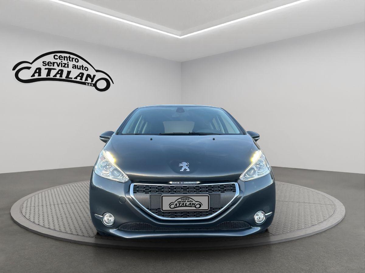 PEUGEOT - 208 - 1.4 HDi 68 CV 5p. Allure