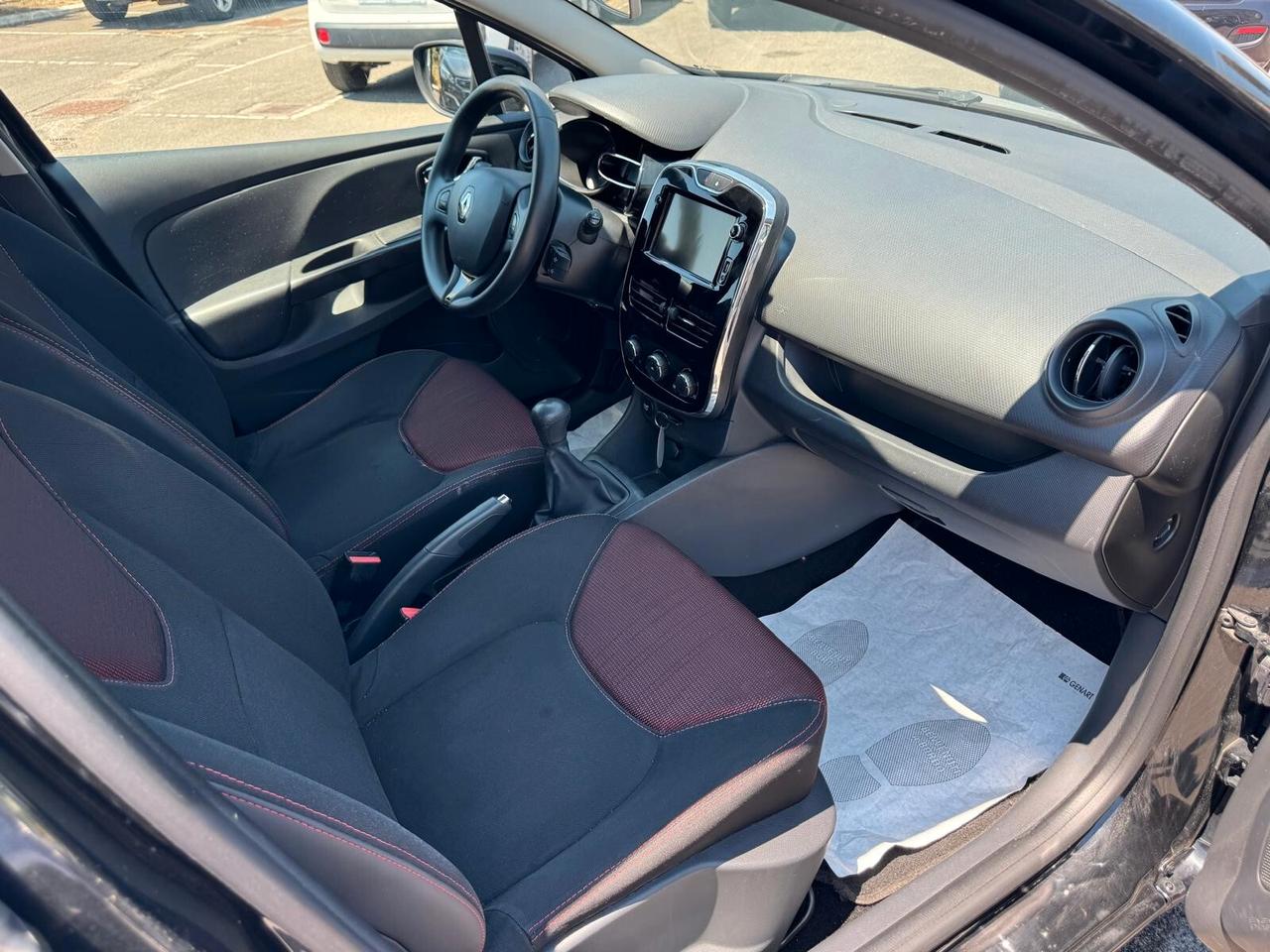 Renault Clio 1.5 DCI 75CV 5 PORTE 2014