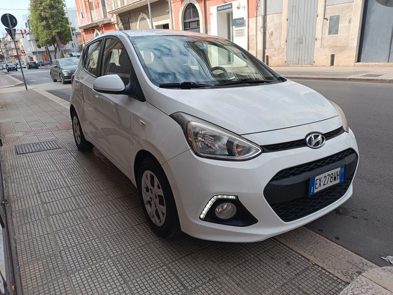 Hyundai i10 1.0 LPGI Econext Sound Edition