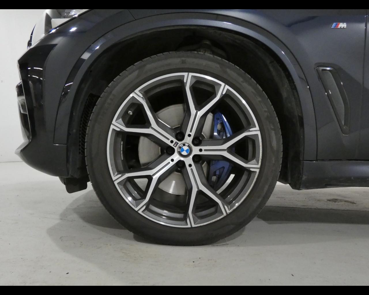 BMW X5 (G05/F95) - X5 xDrive30d 48V Msport