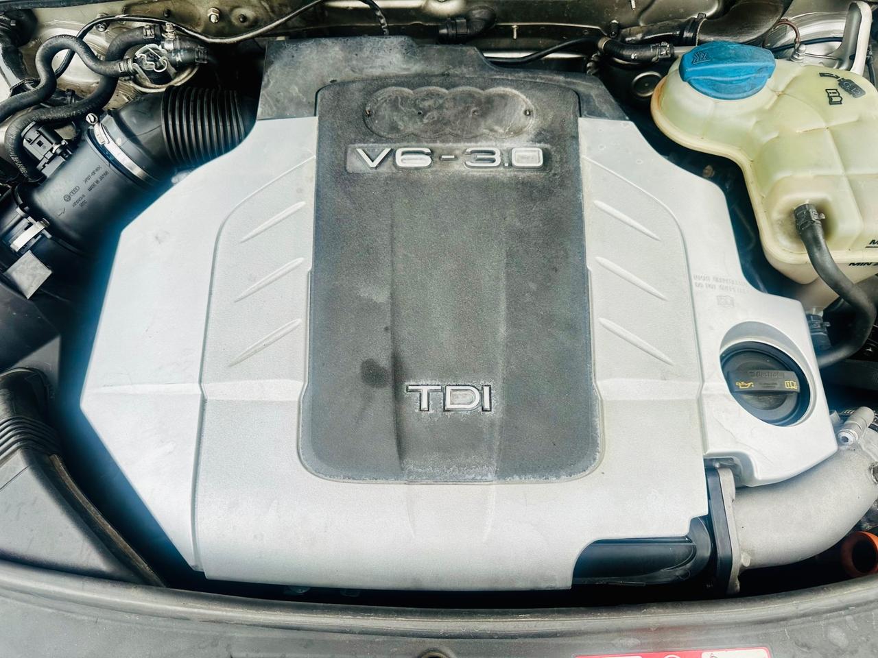 Audi A6 allroad 3.0 V6 TDI tiptronic 4x4 GARANZIA 12 mesi ! ! !