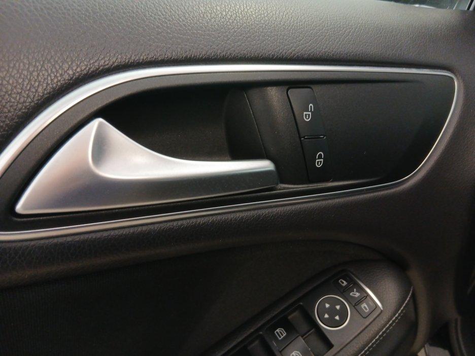 Mercedes-Benz Classe B (T246/242) - B 180 d Automatic Business