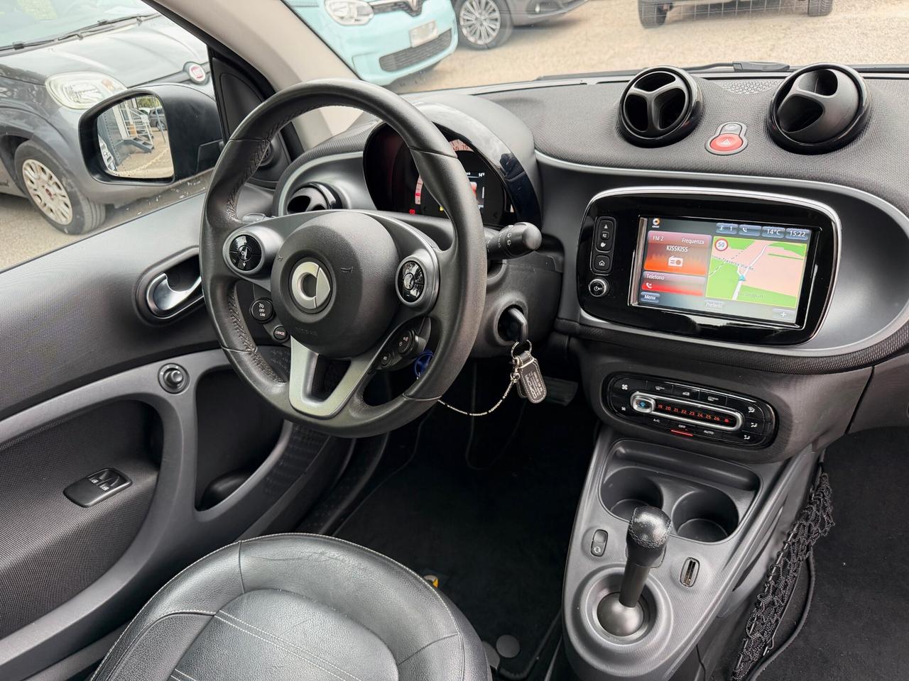 Smart ForTwo 70 1.0 twinamic Prime NAVI PELLE