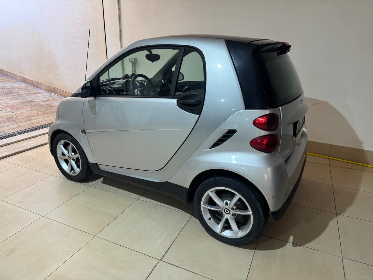 Smart ForTwo 1000 62 kW coupé passion