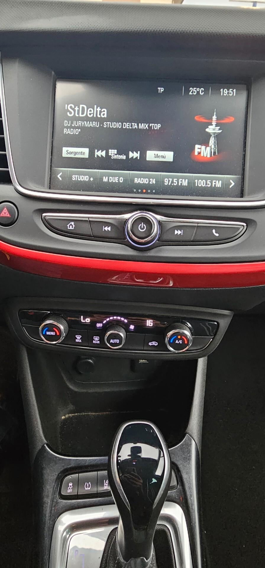 Opel Crossland 1.5 D 120 CV Automatica Autocarro